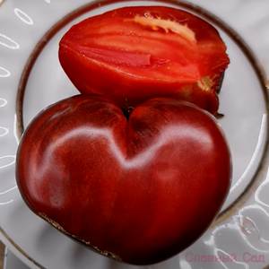 Томат Аметистовое сердце-сладкая мякоть с фруктовым вкусом.